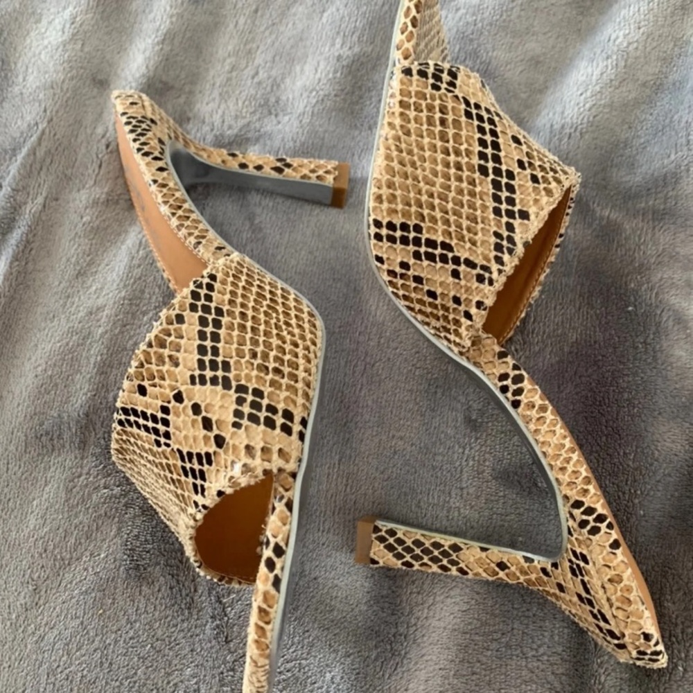 Snake print mule sandals